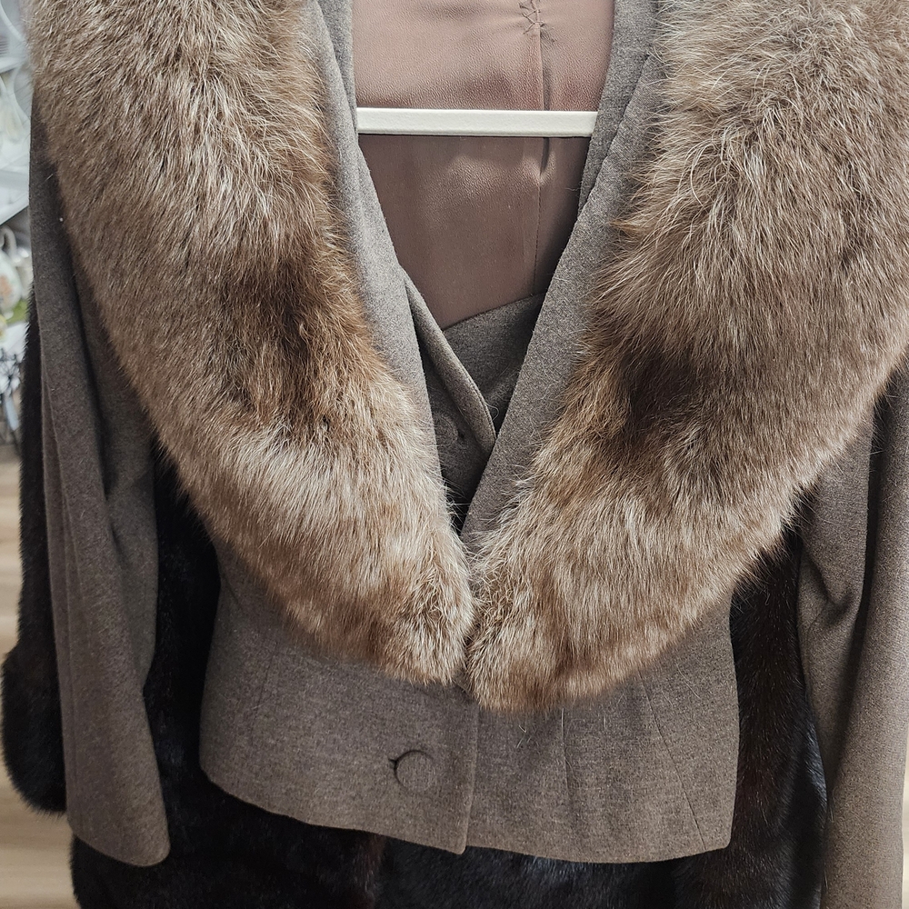 Elegant Brown Fur Collar Coat